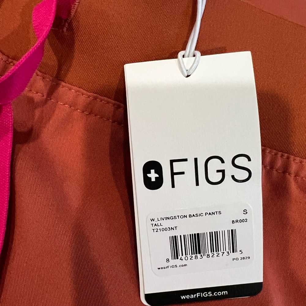 Figs Livingston scrub pants. Small tall. Terracotta